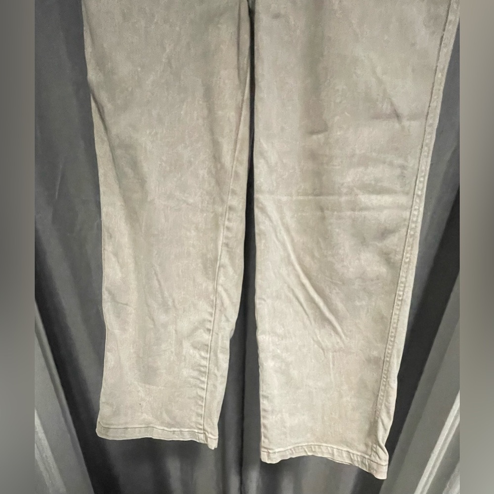 Universal Threads Jeans - Picture 5 of 7